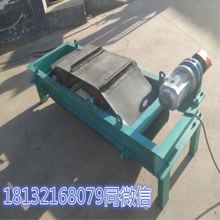永磁自卸式除鐵器(圖1) 永磁自卸式除鐵器(圖1)