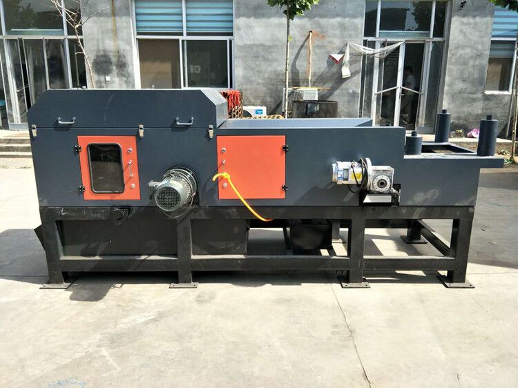 渦電流分選機(jī) 應(yīng)用于混合金屬廢料處理(圖1) 渦電流分選機(jī)
