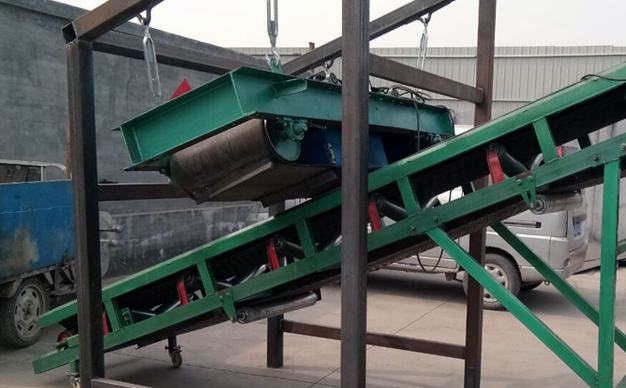 石家莊小型自卸式除鐵器(圖1) 除鐵器